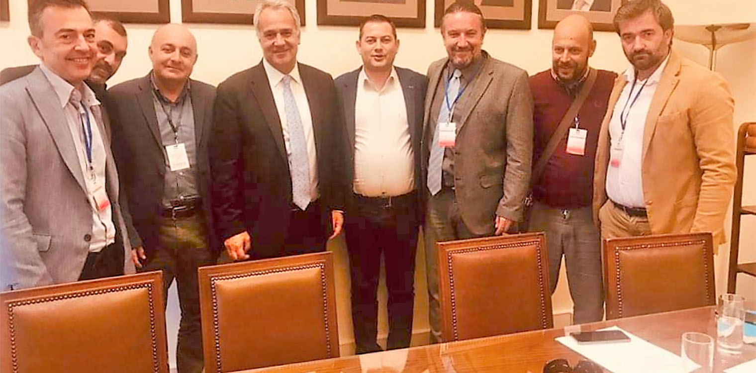 Πανελλήνια ένωση νέων αγροτών: Θετική πρώτη συνάντηση με Υπουργό Αγροτικής Ανάπτυξης