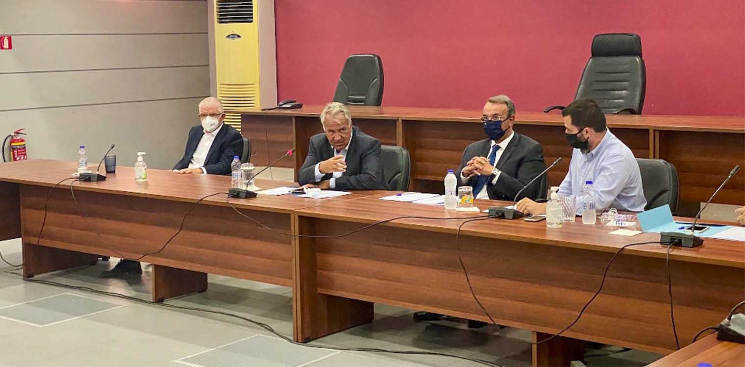 Αυτοψία Βορίδη στην Εύβοια: Προτεραιότητα στην αποκατάσταση της παραγωγικής διαδικασίας
