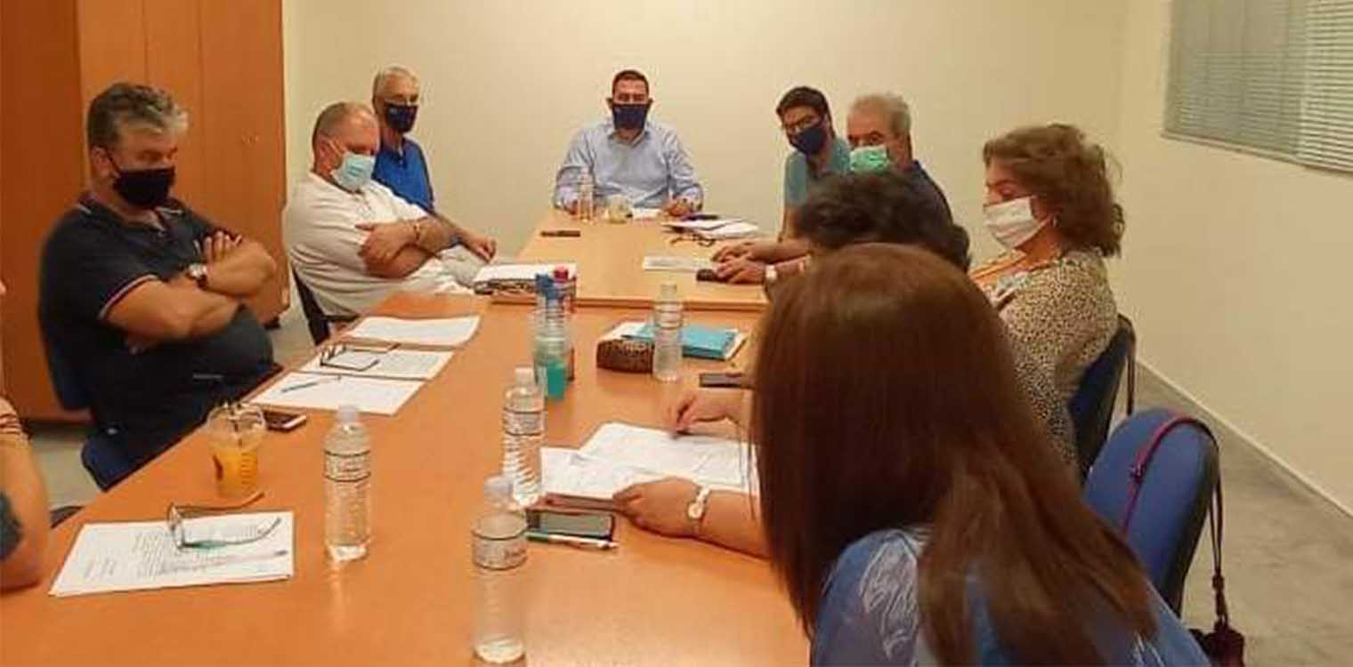 Βασιλόπουλος: Σύσκεψη για την ανάπτυξη της αλιείας και των υδατοκαλλιεργειών
