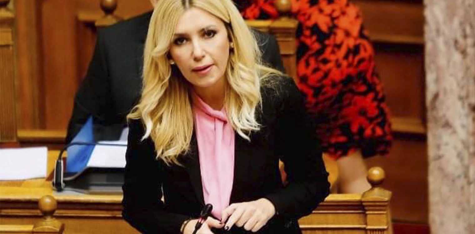 Με απόφαση Αραμπατζή, χρηματοδοτούνται 11 ερευνητικά προγράμματα σε μελισσοκομία - σηροτροφία