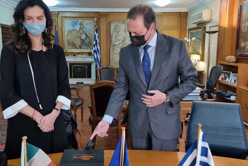 ypaat italida presveftis2