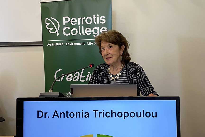 elia2 trixopoulou