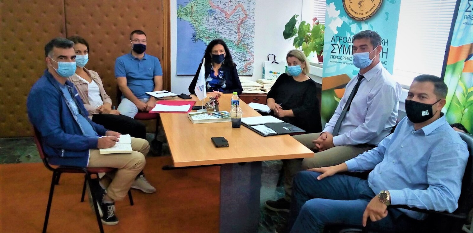 Πιάνουν δουλειά οι επιτροπές για τις ζημιές από τις πυρκαγιές στις αγροτικές εκμεταλλεύσεις