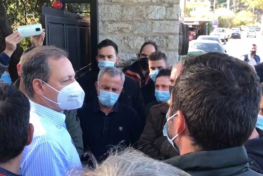 Livanos dialogos1