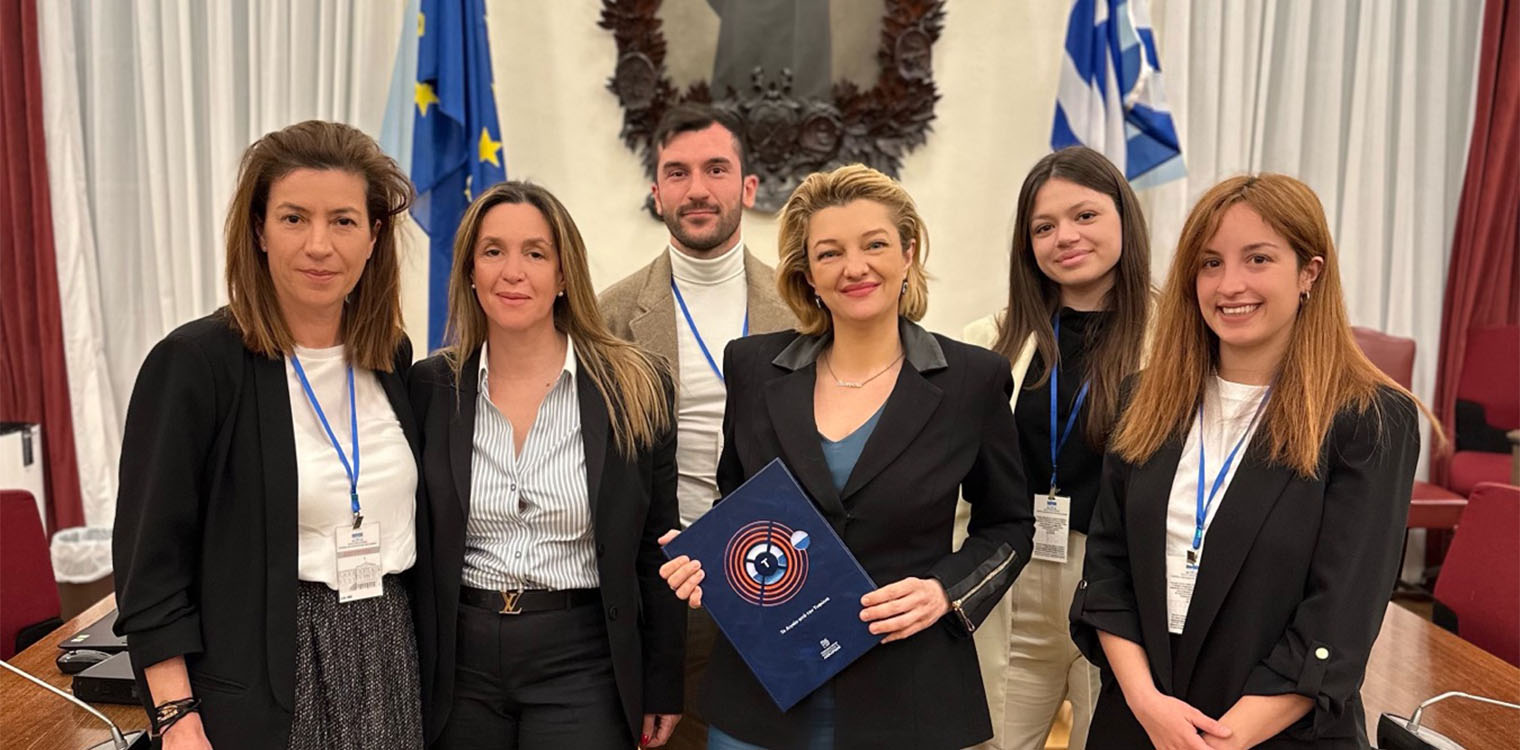 Αυγερινοπούλου: Ανάδειξη καλών πρακτικών για την απορρύπανση του θαλασσίου περιβάλλοντος