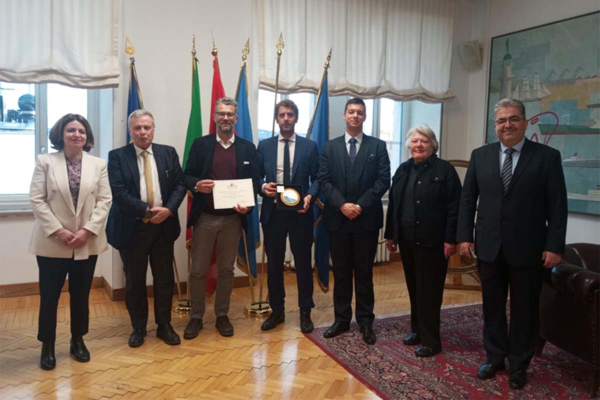 dimos andrav ekthesi elaiolado tergesti 4