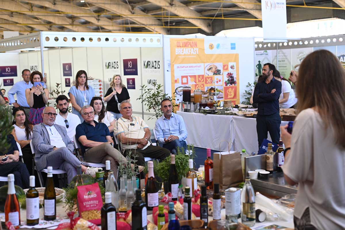 dt patras expo 4