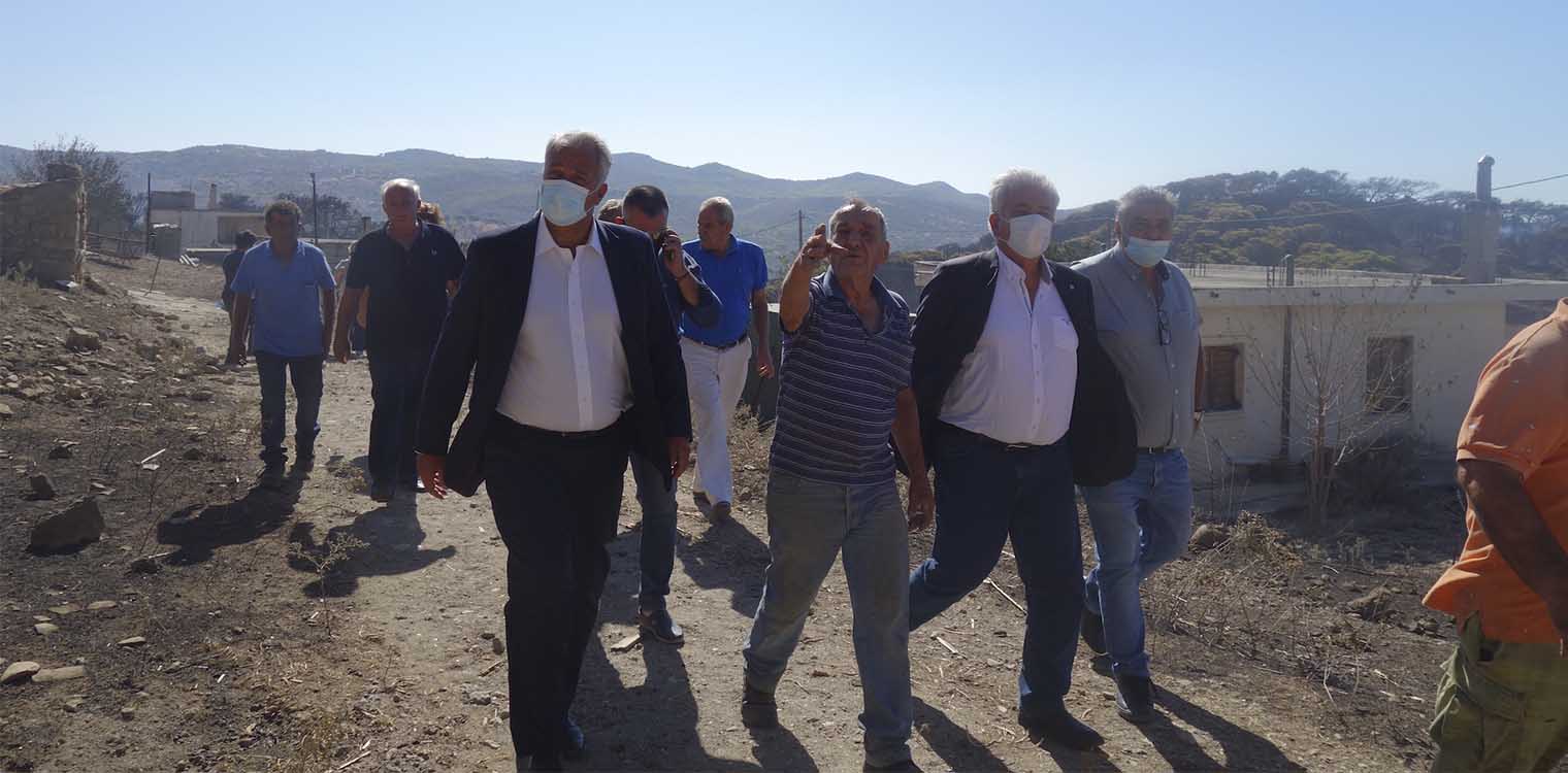 Αυτοψία Βορίδη στις περιοχές των Μεσογείων που επλήγησαν από την πυρκαγιά της Τετάρτης