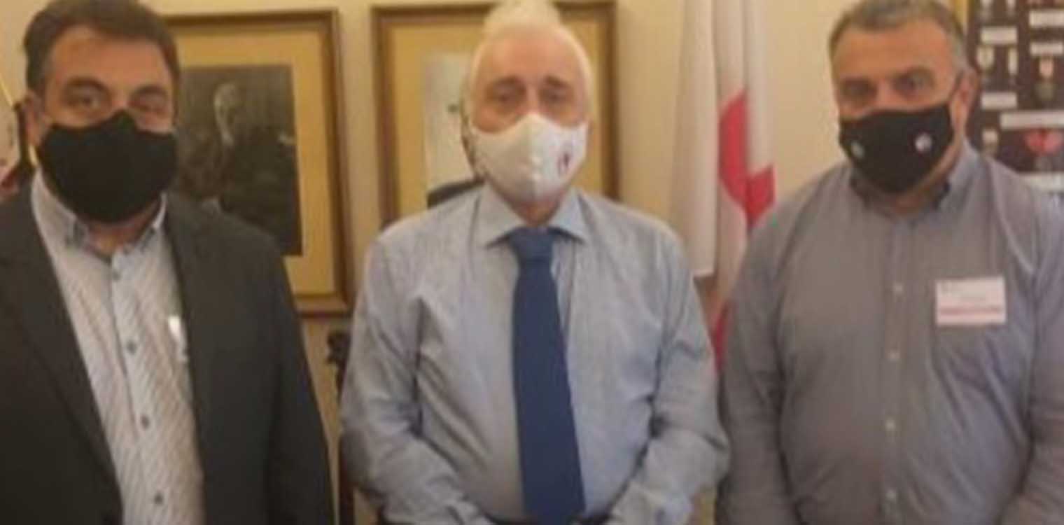 Ο ΕΕΣ προσφέρει 2.000 δενδρύλλια κορωνέικης ελιάς προς ενίσχυση των πυρόπληκτων του Δήμου Πύργου