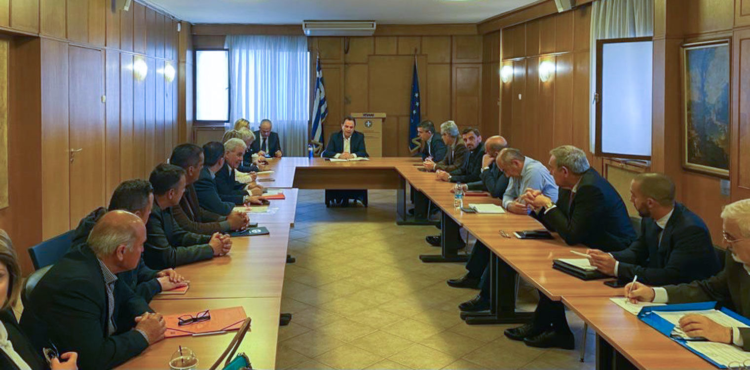 Βαλιανάτος για σταφίδα: Μας δίνουν ψίχουλα - Απογοήτευση στη σύσκεψη με Γεωργαντά