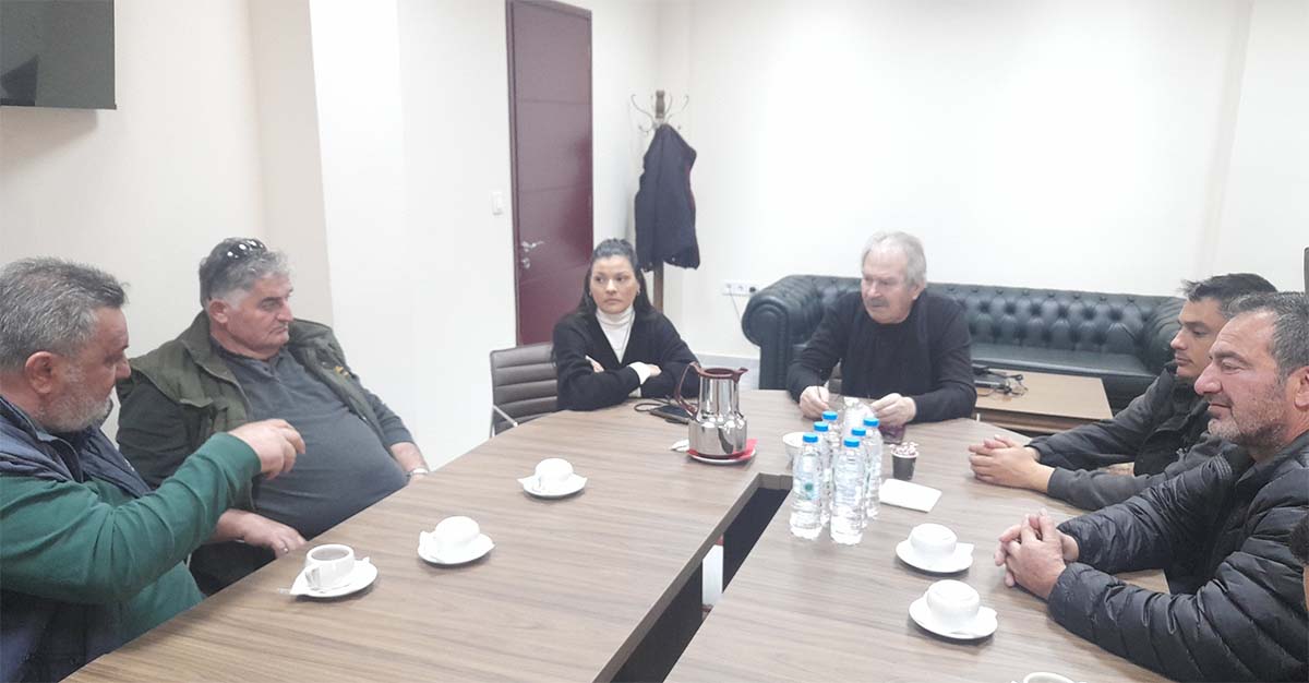 mpalioukos susk agoulinitsa 2