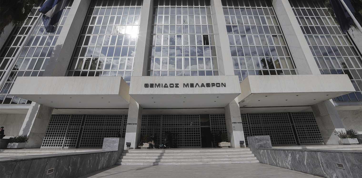 Στον Άρειο Πάγο Οικονόμου - Βρούτσης: Ζητούν αναβάθμιση της έρευνας για τα επεισόδια στο Ρέντη