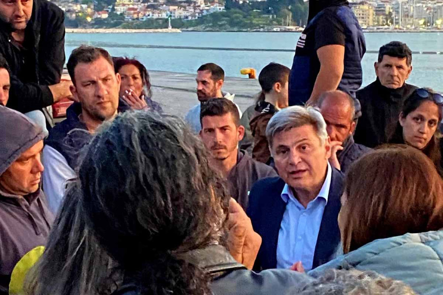 Λέσβος: Στοιχεία για εμβολιασμούς και άμεσες αποζημιώσεις ζητά απ' την Κομισιόν ο Φαραντούρης