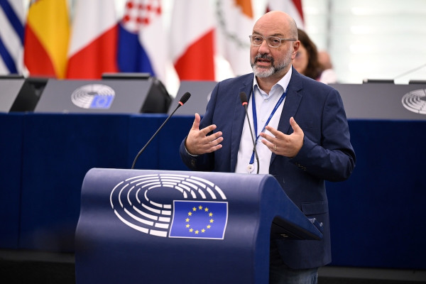 Αρναούτογλου: 24 τροπολογίες για να στηριχθούν οι παραγωγοί και τα προϊόντα της Ελληνικής γης
