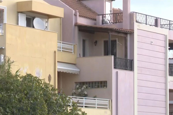 Λαύριο: «Μας κατακρεούργησε» - Η δραματική εξομολόγηση της 32χρονης για την επίθεση από τον πρώην της