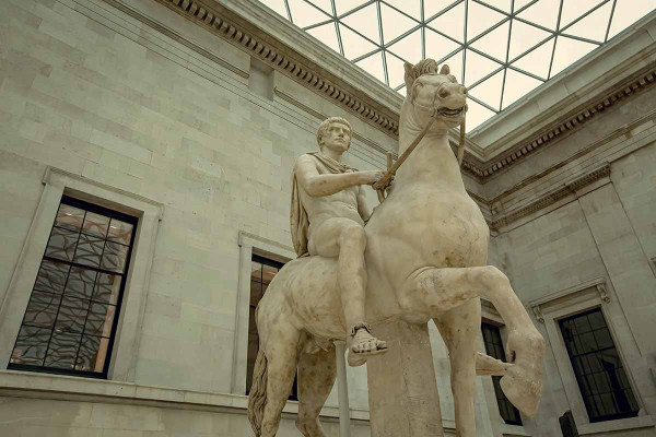 Βρετανικά Μουσεία σε βαθιά οικονομική κρίση - Εξετάζεται η κατάργηση της δωρεάν πρόσβασης