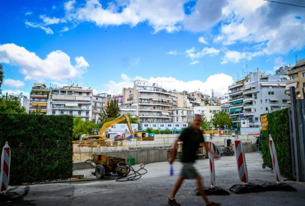 Στο «κόκκινο» η αγωνία στην Κυψέλη: Τα ανοιχτά μέτωπα και ο κίνδυνος από την ακινητοποίηση του μετροπόντικα