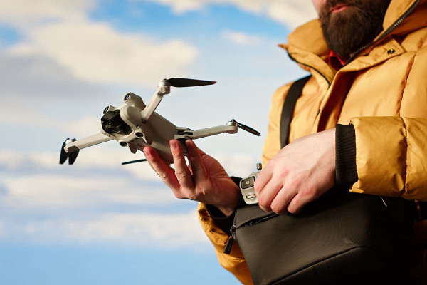 Οι κάτοικοι του Πεκίνου ξεφορτώνονται τα drones τους πριν από την απαγόρευση: Πρόστιμα έως 660 ευρώ