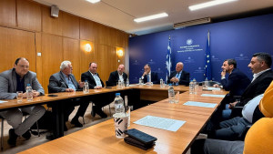 Σύσκεψη στο ΥΠΑΤ για τον καταρροϊκό πυρετό στην Ηλεία – Σε ευρωπαϊκό επίπεδο το αίτημα για αποζημιώσεις