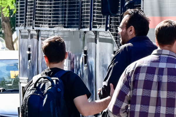 Καμπούρης: Ερευνώνται αναλήψεις πάνω από 2 εκατ. ευρώ και θυρίδες - Η εμπλοκή καλλιτεχνών
