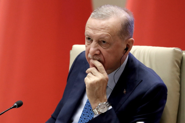 Η Τουρκία προσπαθεί να μετατρέψει τον πόλεμο ΗΠΑ – Ισραήλ – Ιράν σε πολιτική και οικονομική ευκαιρία