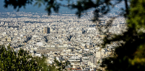 Έρχονται ανατροπές στη φορολογία ακινήτων - Τι θα γίνει με τις αντικειμενικές αξίες και την πρώτη κατοικία