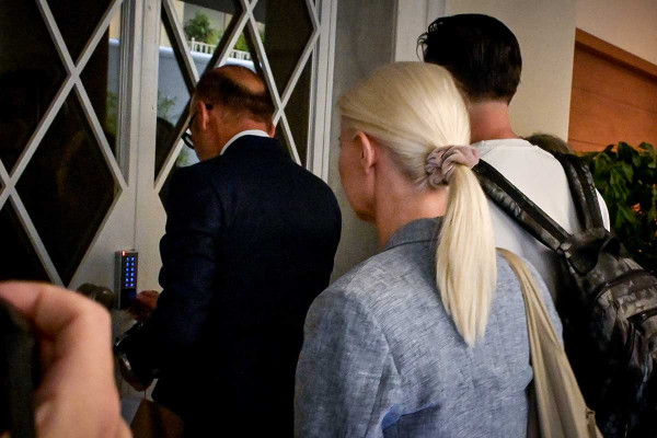Υπόθεση Μαζωνάκη: Δεσμεύονται όλα τα περιουσιακά στοιχεία των δύο προφυλακισμένων γιατρών