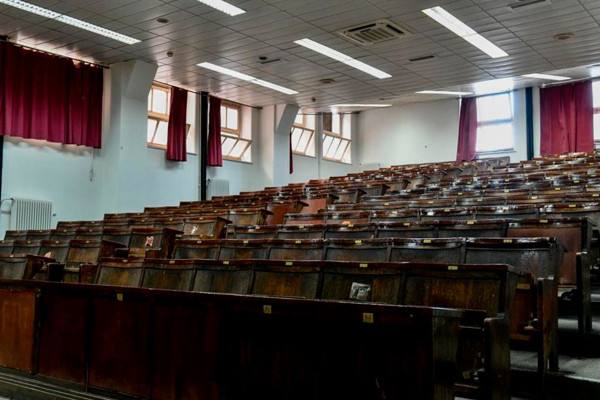 Πανεπιστήμιο Πελοποννήσου: 2.477 αιώνιοι φοιτητές διαγράφηκαν από τα τμήματα της Καλαμάτας