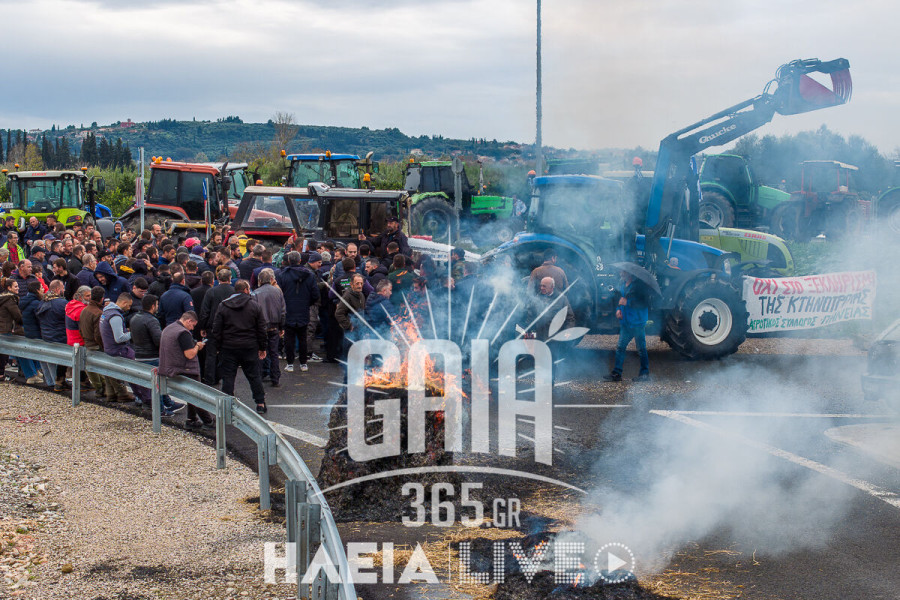 Μπλόκα: «Ναυάγησε» η συνάντηση των αγροτών με τον πρωθυπουργό – Καταγγέλλουν την κυβέρνηση για απόπειρα διάσπασης
