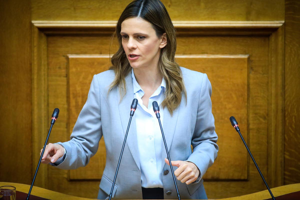Νέα Αριστερά: Παραιτήθηκε και από βουλευτής η Έφη Αχτσιόγλου - Τι αναφέρει στην επιστολή της