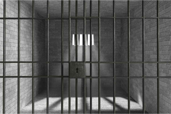 Καλαμάτα: Απαγχονισμένος βρέθηκε 38χρονος στα κρατητήρια
