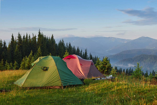 Ο τουρισμός «δυσκολεύεται» αλλά το camping… εκτοξεύεται