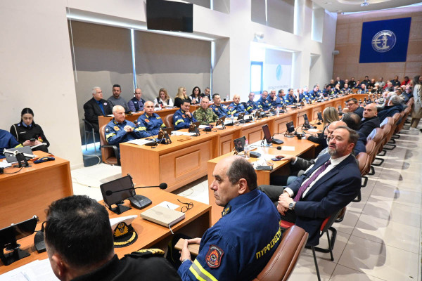 Συντονιστική σύσκεψη για την αντιπυρική περίοδο στην έδρα της ΠΔΕ - Γ. Κεφαλογιάννης: Στο Αγρίνιο το πρώτο αεροδρόμιο Πολιτικής Προστασίας στη χώρα