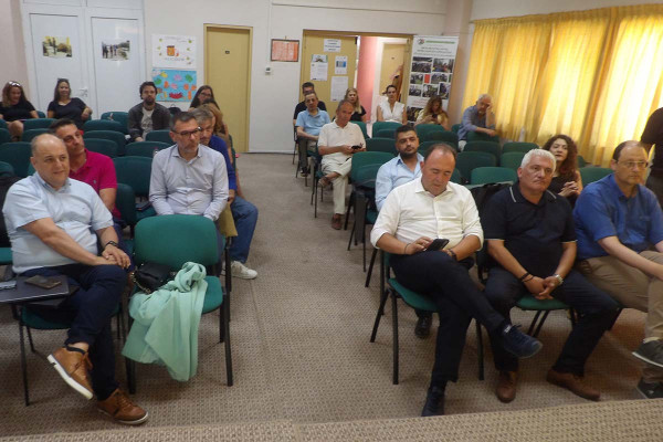 Με επιτυχία έγινε η εκδήλωση για την Ανάπτυξη της Ελαιοπαραγωγής στο ΚΠΕ Κρεστένων
