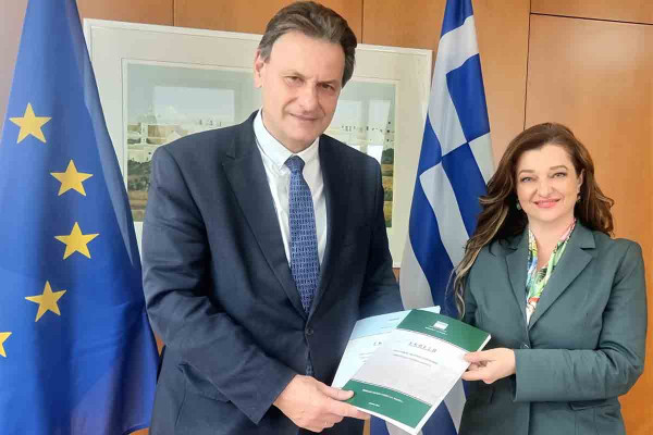 Αυγερινοπούλου: Συνάντηση με τον Υπουργό Περιβάλλοντος και Ενέργειας, κ. Θ. Σκυλακάκη