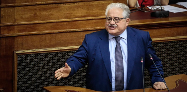 Από τη Ζωσιμαία Σχολή έως τα Δημόσια Ωνάσεια Σχολεία