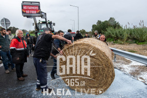 Κλιμακώνουν τις κινητοποιήσεις τους αγρότες και κτηνοτρόφοι – «Στα μπλόκα μέχρι τα Χριστούγεννα»