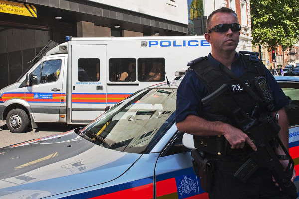 Πώς ο 46χρονος Έλληνας κατασκόπευε Ιρανό δημοσιογράφο, για την Τεχεράνη