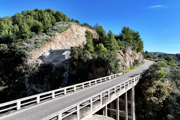 Ηλεία: Επανέναρξη εργασιών κατασκευής της νέας γέφυρας, στην θέση «Κορακοφωλιά» στην Φιγαλεία