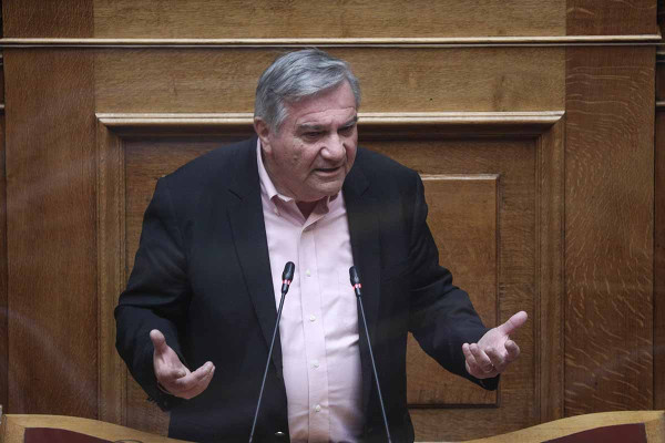 Παραιτήθηκε ο Χάρης Καστανίδης από το ΠΑΣΟΚ - «Πυρά» κατά Ανδρουλάκη