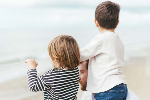 Τα 5+1 μέτρα για πολύτεκνους: Tα voucher, ο μηδενικός φόρος, η αύξηση στο επίδομα γέννησης