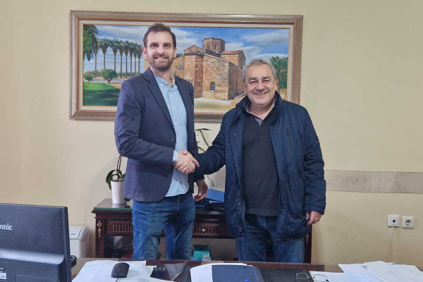 Δήμος Πηνειού: Συνάντηση Αλέξη Καστρινού με τον Ηλείο Χειρουργό Ιωάννη Γιαννακόπουλο