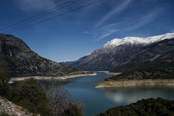 Λειψυδρία: Ελπιδοφόρα σημάδια από τον Μόρνο μετά τις αυξημένες βροχοπτώσεις και χιονοπτώσεις