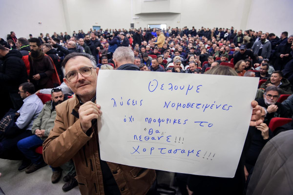 Δεν θα πάνε στο Μαξίμου οι αγρότες - Κλιμακώνουν τις κινητοποιήσεις