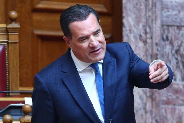 Γεωργιάδης: App θα δείχνει τι επιτρέπεται να κάνει κάθε γιατρός -«Απατεώνες υπήρχαν και θα υπάρχουν»