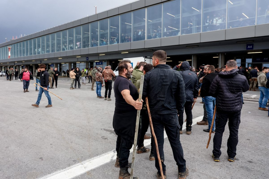 Συνεχίζουν τις κινητοποιήσεις τους οι αγρότες της Κρήτης – Οι επόμενες κινήσεις τους