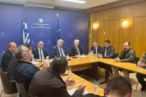 Τσιάρας: Στηρίζουμε με κάθε τρόπο τον παραγωγικό κόσμο
