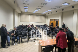 Σε αγωνιστικό κλίμα η σύσκεψη της ΟΑΣΗ στην Αμαλιάδα – Απόφαση για μαζική κάθοδο στην Αθήνα