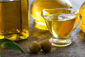 Ελαιόλαδο: Νέες προβλέψεις για την παραγωγή – Τι ισχύει με τις τιμές
