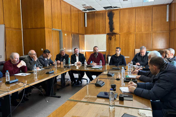 Σύσκεψη συντονισμού στην Π.Ε. Ηλείας για την αντιμετώπιση των προβλημάτων από τα αλλεπάλληλα κύματα κακοκαιρίας